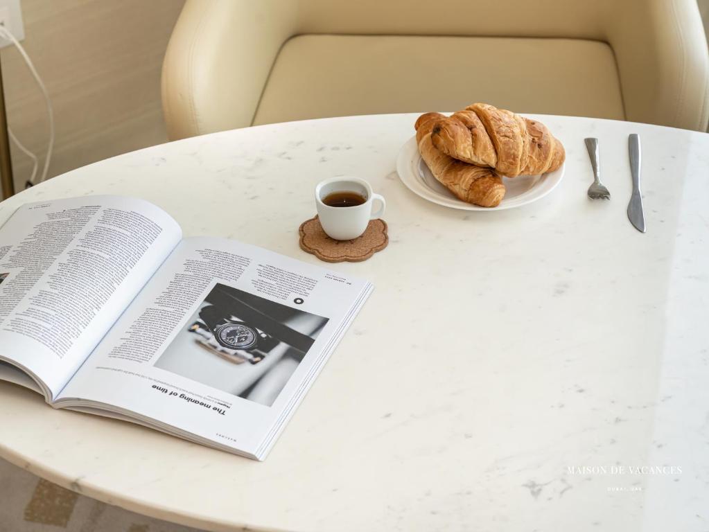 Luxury Studio in The Palm Tower