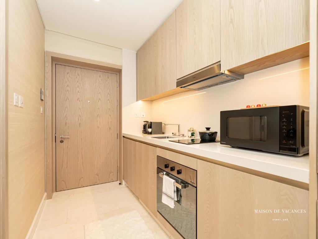 Luxury Studio in The Palm Tower