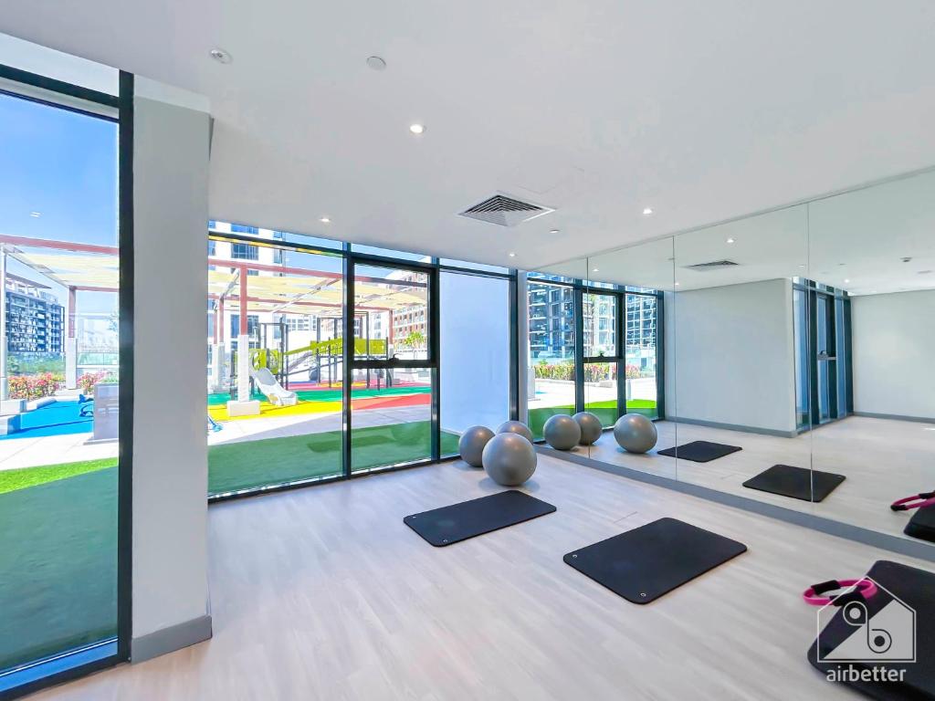 Amazing stay at the Riviera with Balcony - Dubai