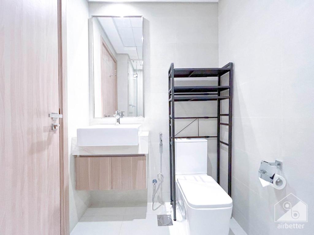 Amazing stay at the Riviera with Balcony - Dubai