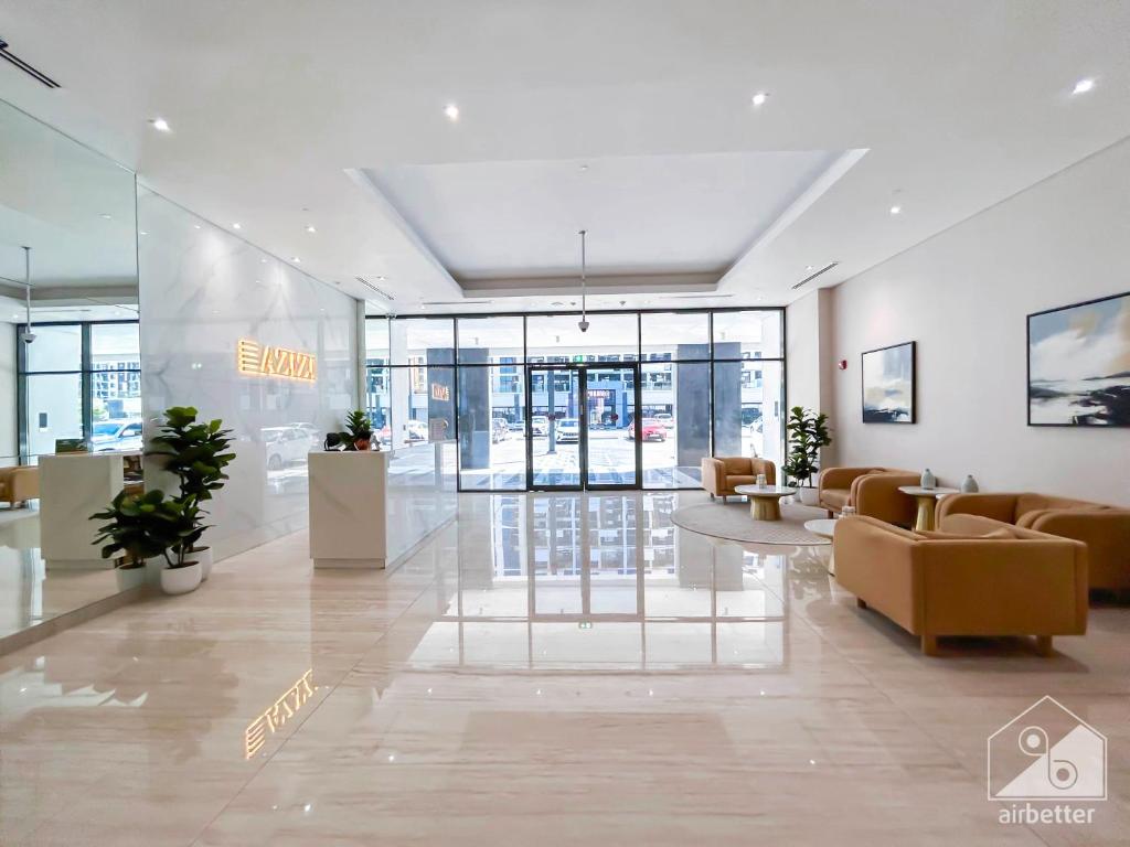 Amazing stay at the Riviera with Balcony - Dubai