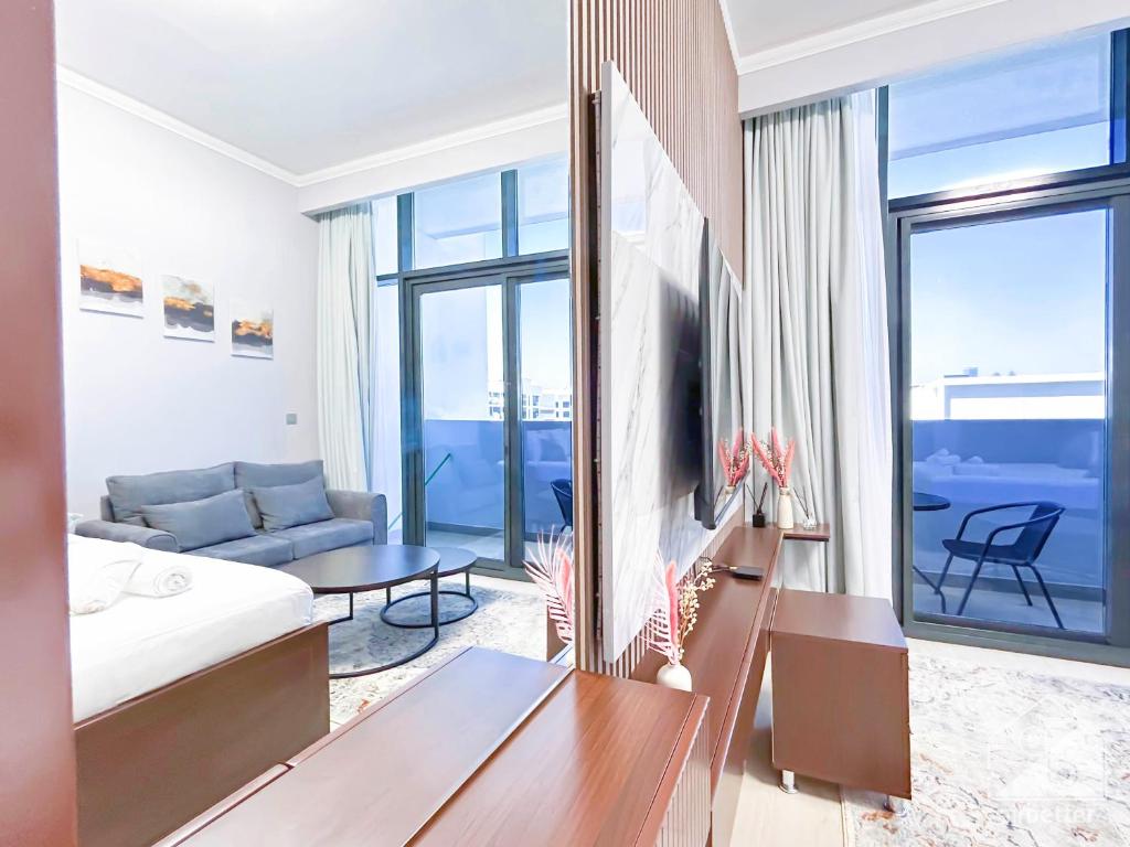 Amazing stay at the Riviera with Balcony - Dubai