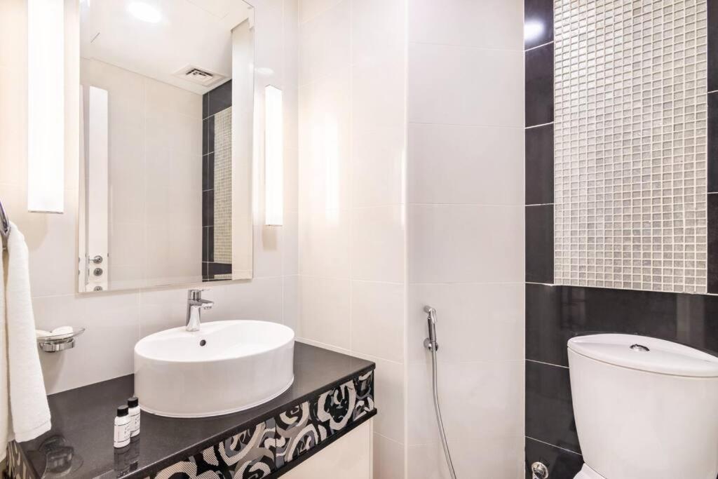 FIRST CLASS 3BR with Elegance and Grandeur