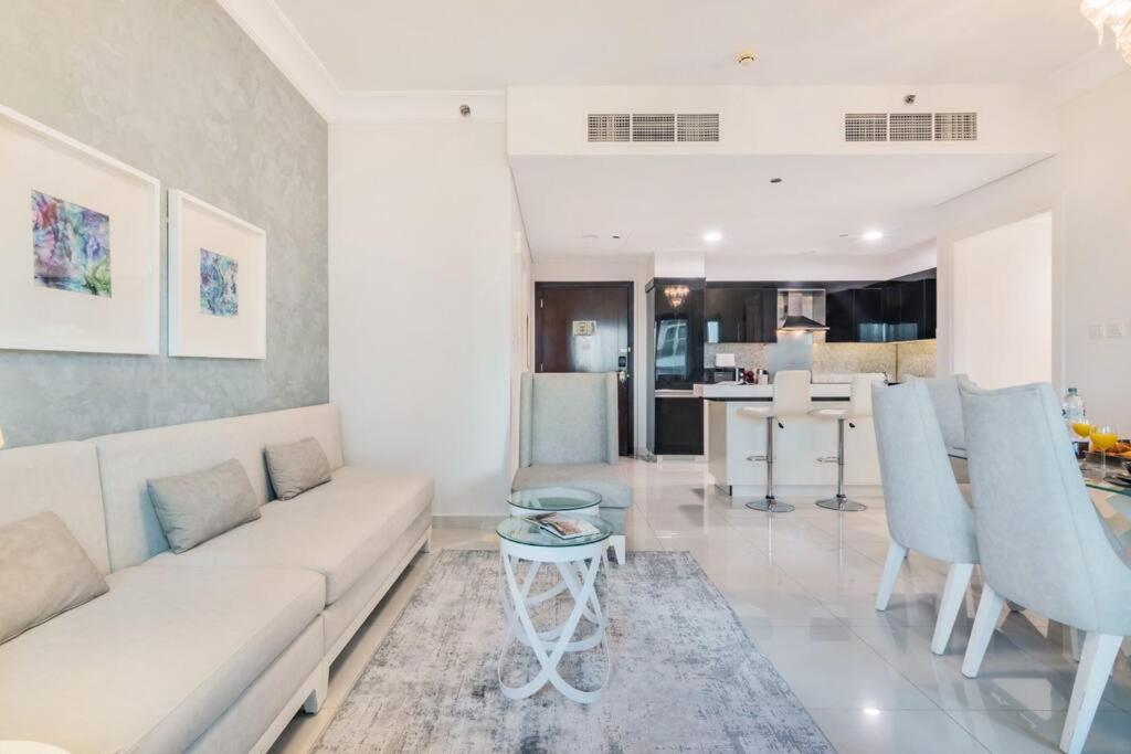 FIRST CLASS 3BR with Elegance and Grandeur