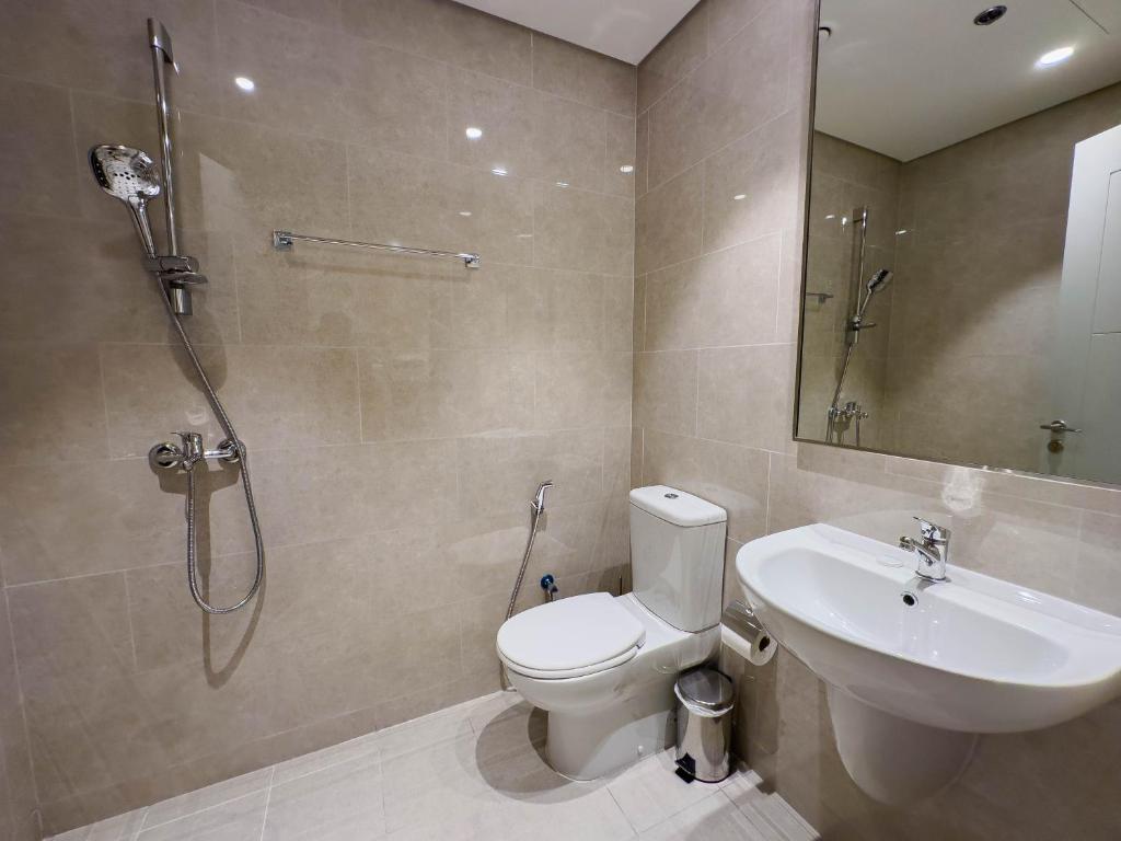 Naseem - Downtown Gem 4BR Apt: Burj View Bliss