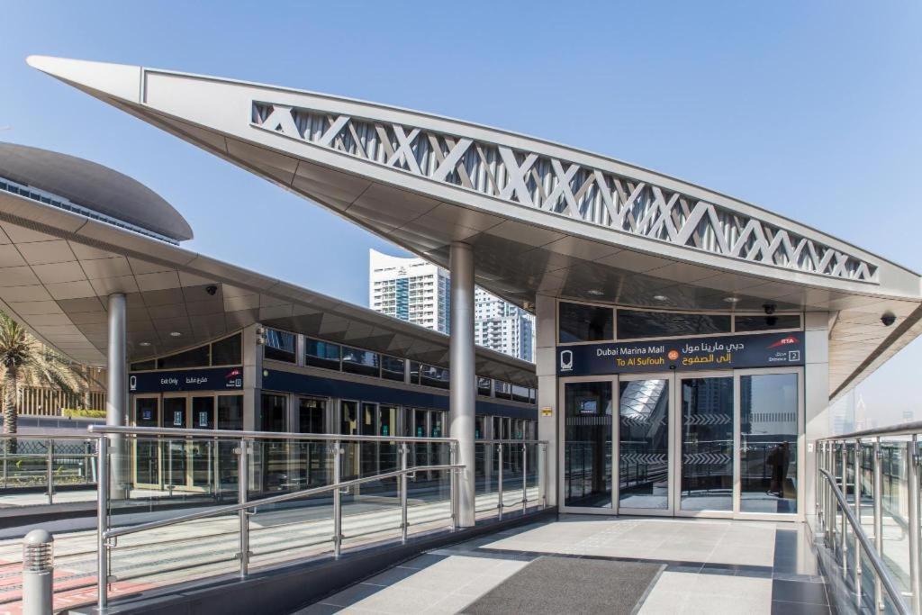 Panoramic 1BR Stunning Marina Views Near JBR Beach by Maxx Value Homes