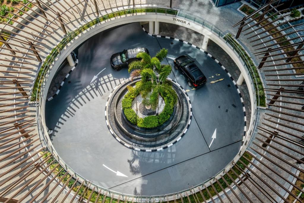 Panoramic 1BR Stunning Marina Views Near JBR Beach by Maxx Value Homes