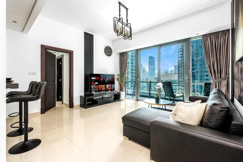 Panoramic 1BR Stunning Marina Views Near JBR Beach by Maxx Value Homes