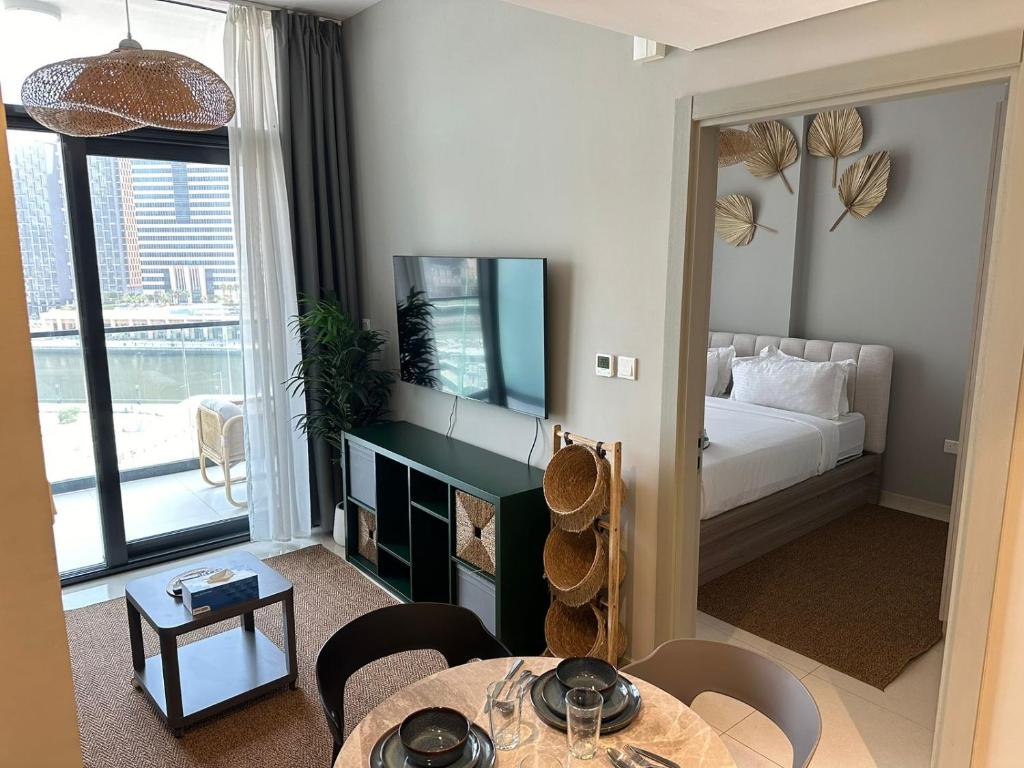 1BR Apartment in Zada Tower Business Bay - Close to Metro