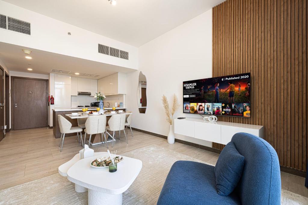 SmartStay at Zaya Hameni - Modern Luxury Apartments - Unique in JVC