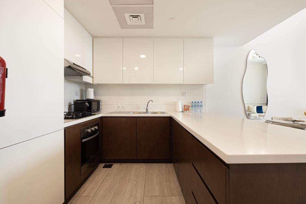 SmartStay at Zaya Hameni - Modern Luxury Apartments - Unique in JVC