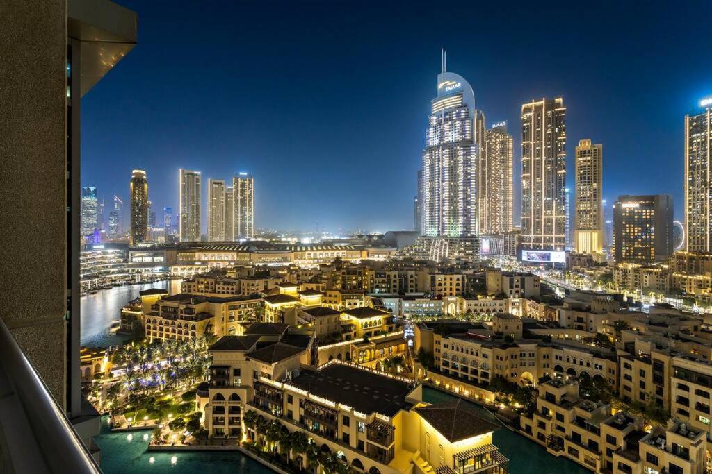 FIRST CLASS 2BR with Stunning Fountain View