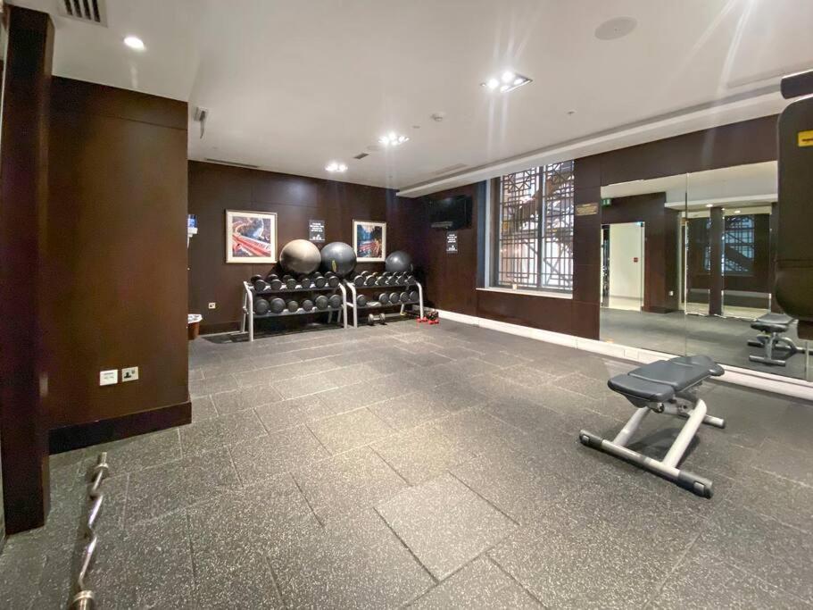 FIRST CLASS 2BR with Stunning Fountain View