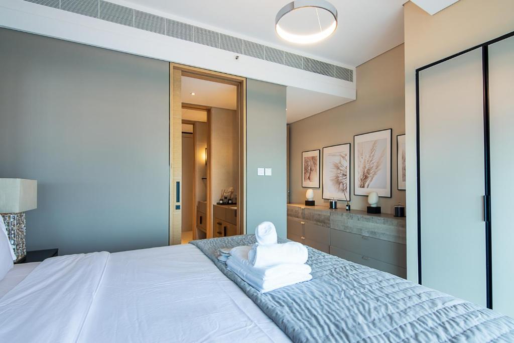 Address JBR 2 Bedroom With Beach Access by Millennium Vacation Homes