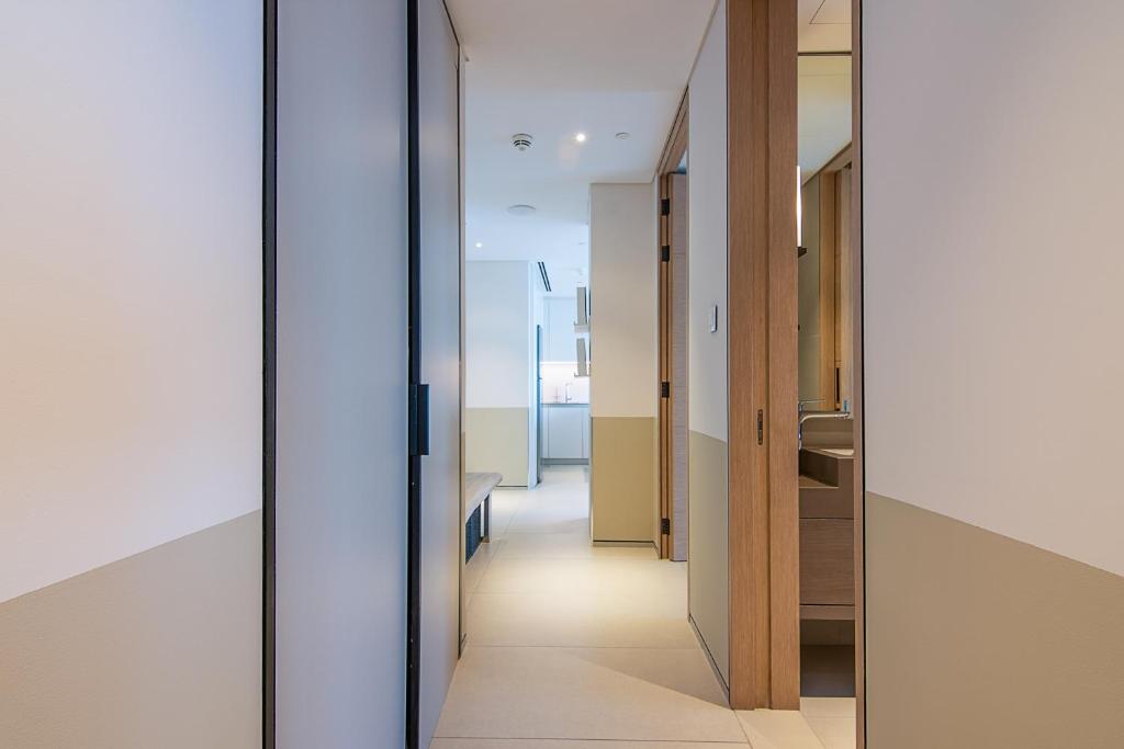 Address JBR 2 Bedroom With Beach Access by Millennium Vacation Homes