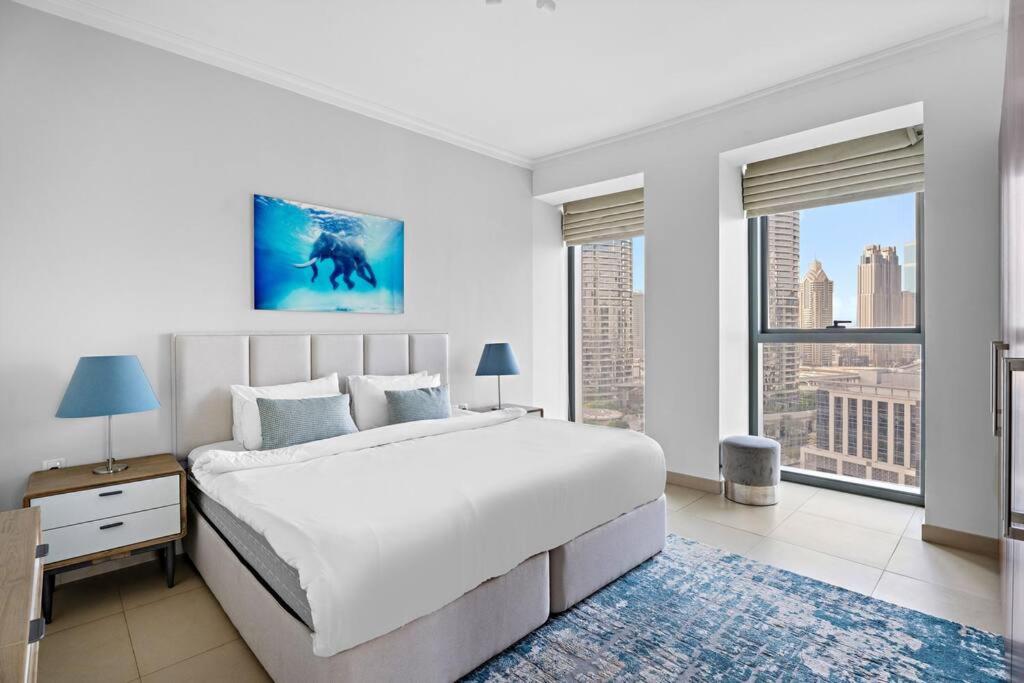 FIRST CLASS 3BR with Magical View of Burj Khalifa