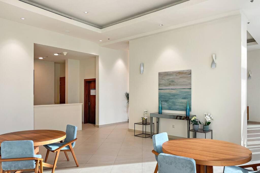 FIRST CLASS 3BR with Magical View of Burj Khalifa