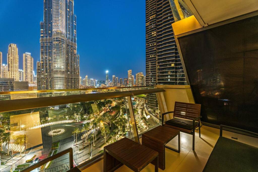 FIRST CLASS 3BR with Magical View of Burj Khalifa