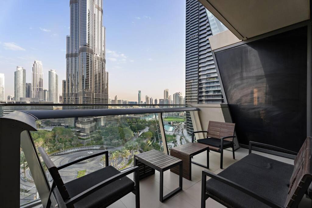 FIRST CLASS 3BR with Magical View of Burj Khalifa