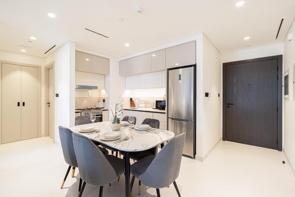 Beachfront Dubai Apartments