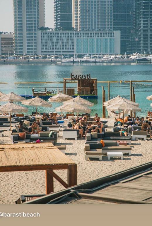 Beachfront Dubai Apartments