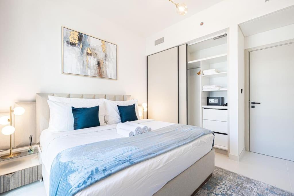 Beachfront Dubai Apartments