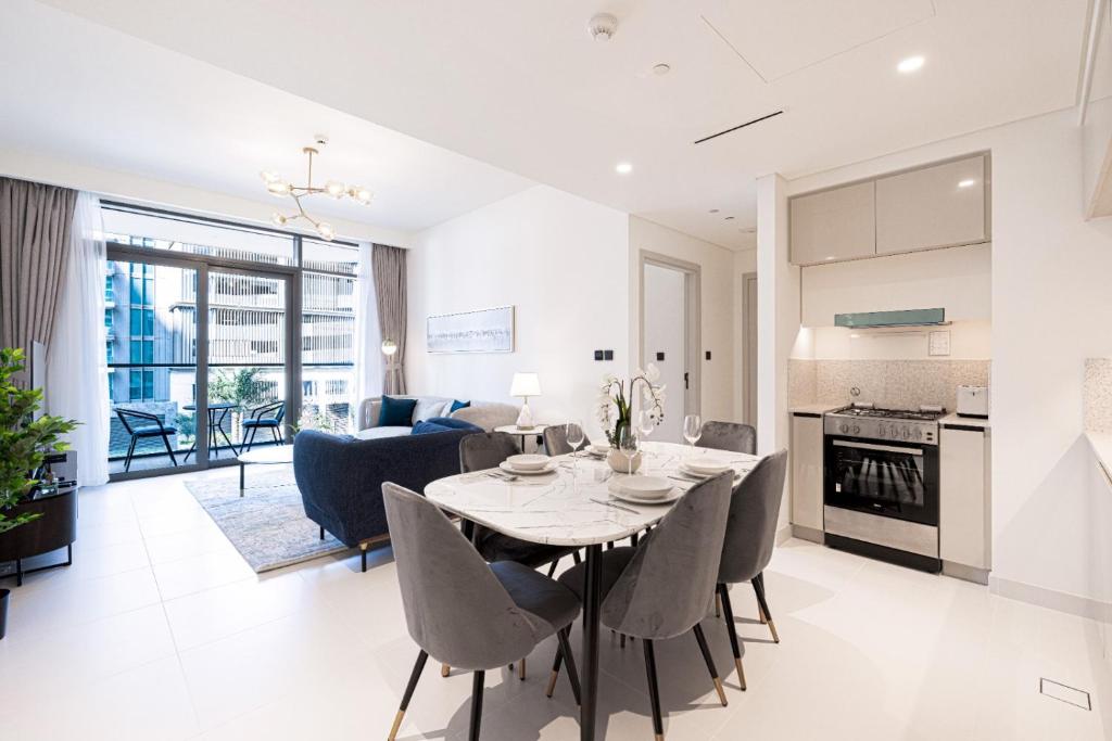 Beachfront Dubai Apartments