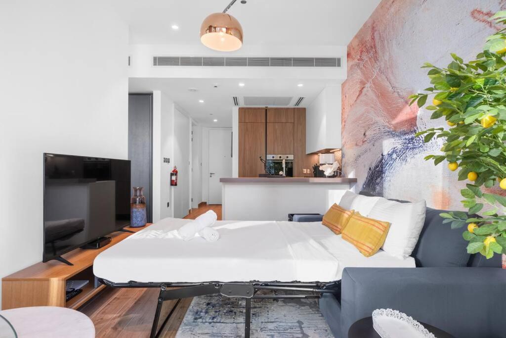 هتل فِرست کلس 1بِر وِد مارینا اینفینتی ویوز - FIRST CLASS 1BR with Marina Infinity Views