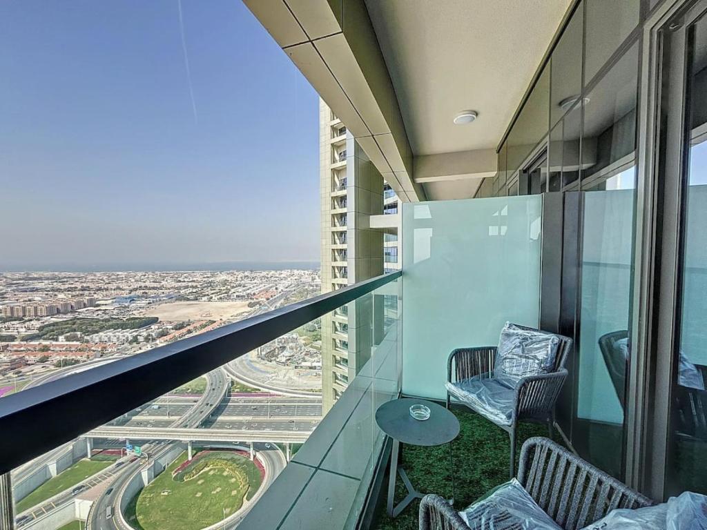 Aykon Tower C - Vacationer