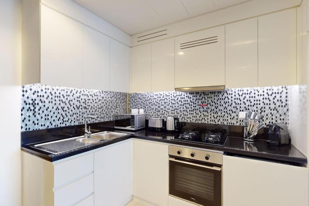 Aykon Tower C - Vacationer