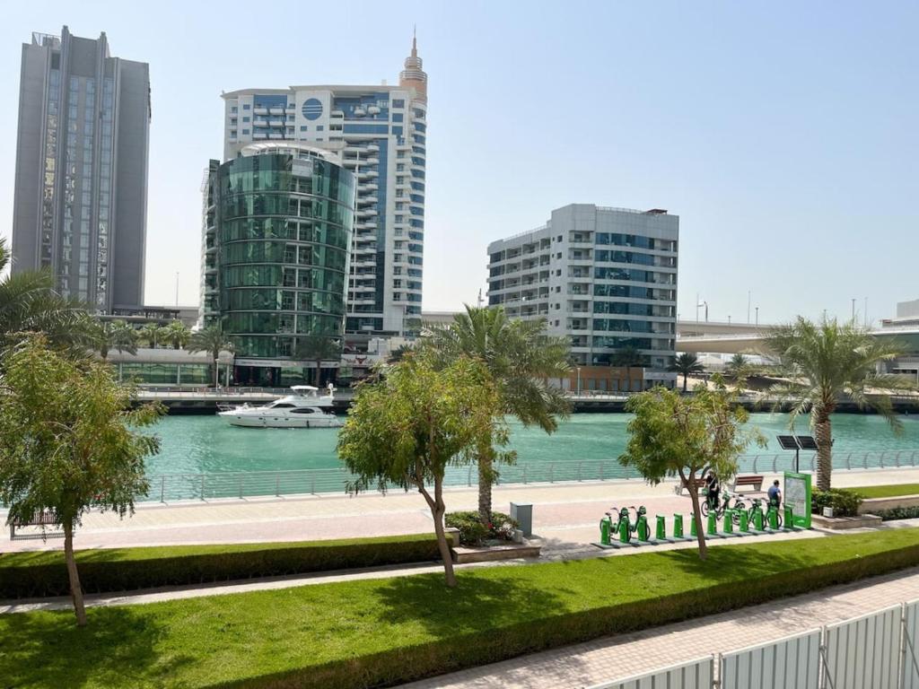 LUXFolio Retreat - Relaxing Escape