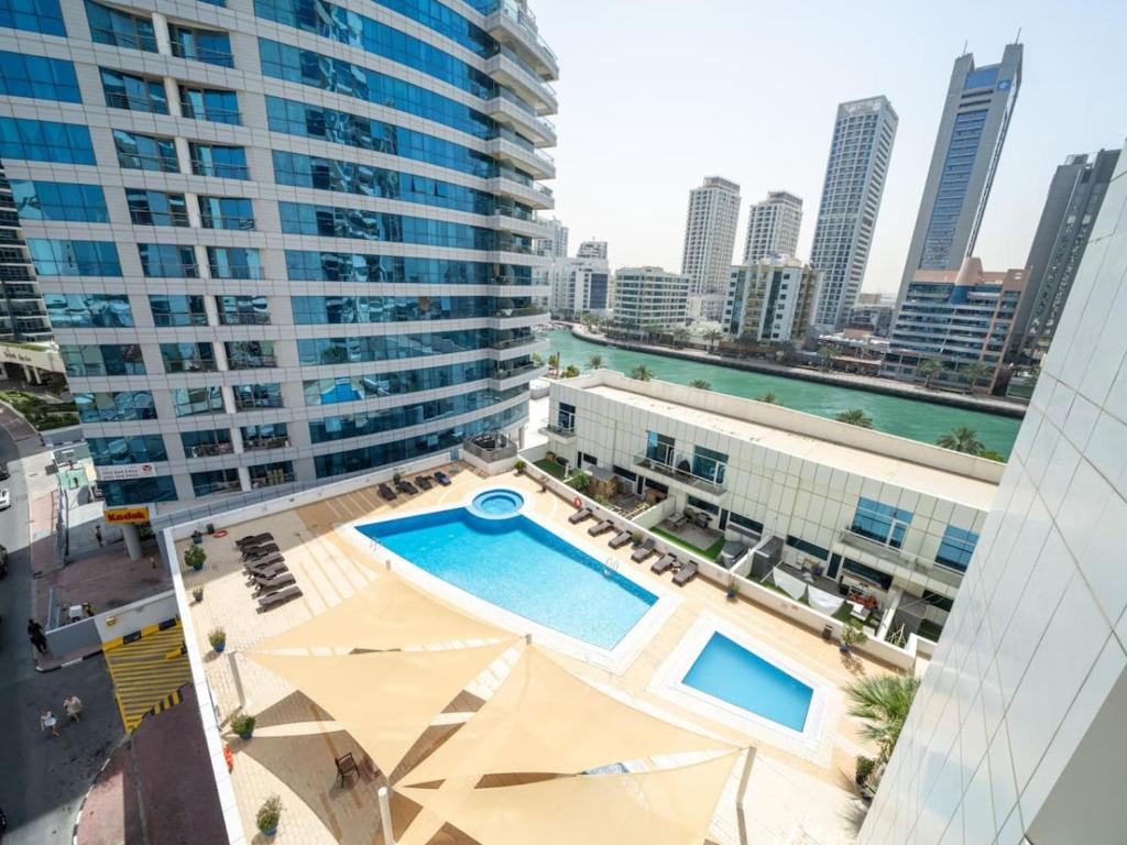 LUXFolio Retreat - Relaxing Escape