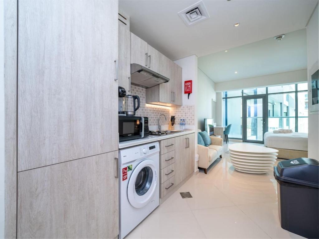 LUXFolio Retreats - Seven Palm