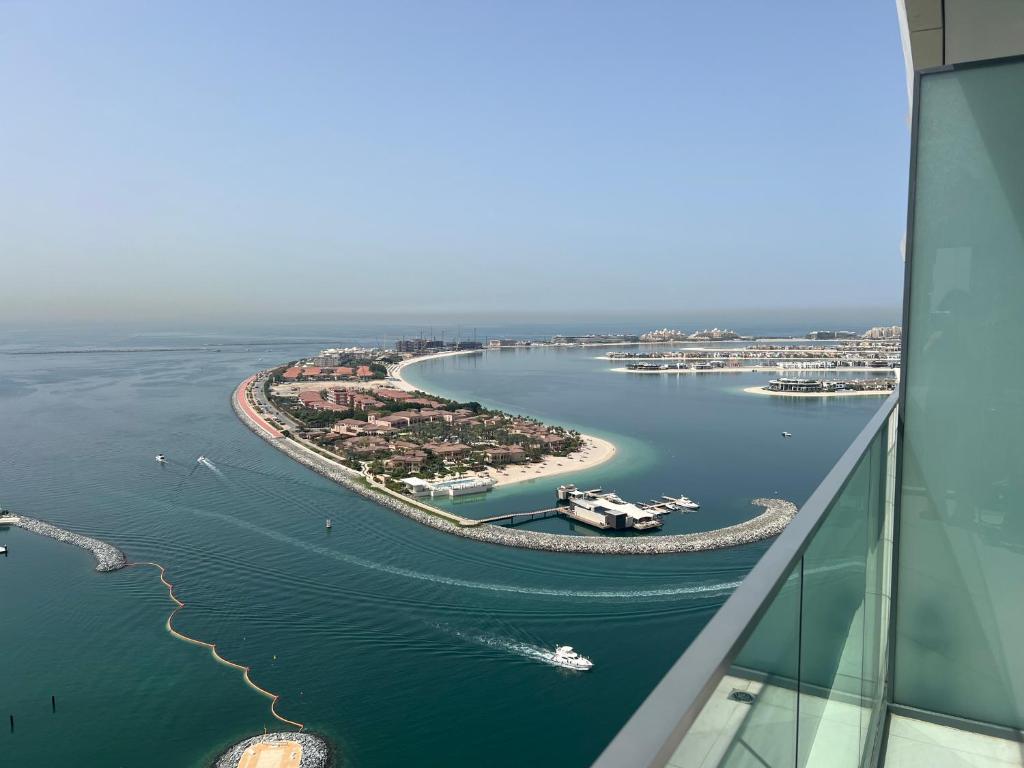 هتل بیچ ویستا - Beach Vista