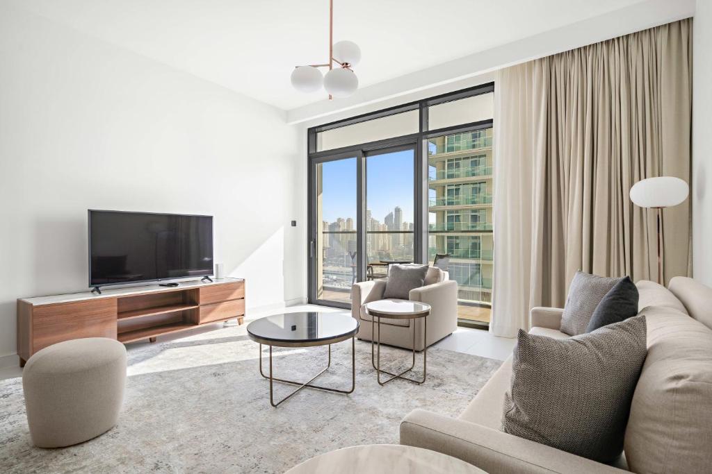 Silkhaus Private Tower Beach 1BDR in Marina Vista