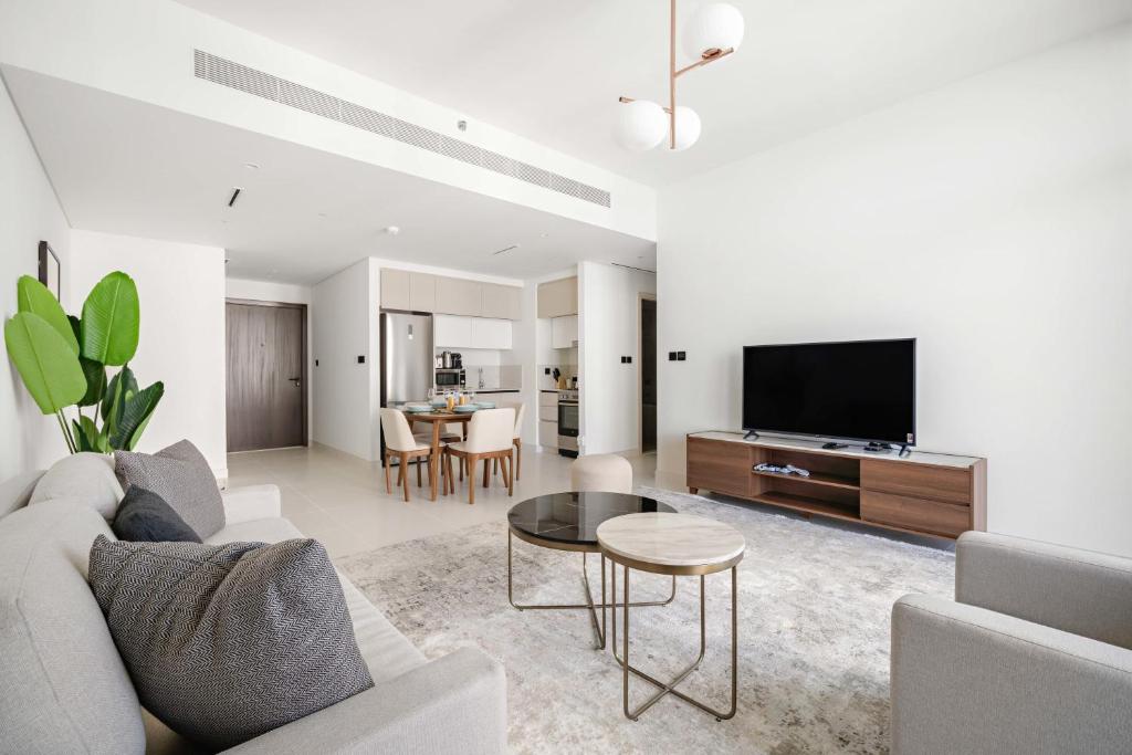 Silkhaus Sea View 1BDR in Exclusive Neighbourhood