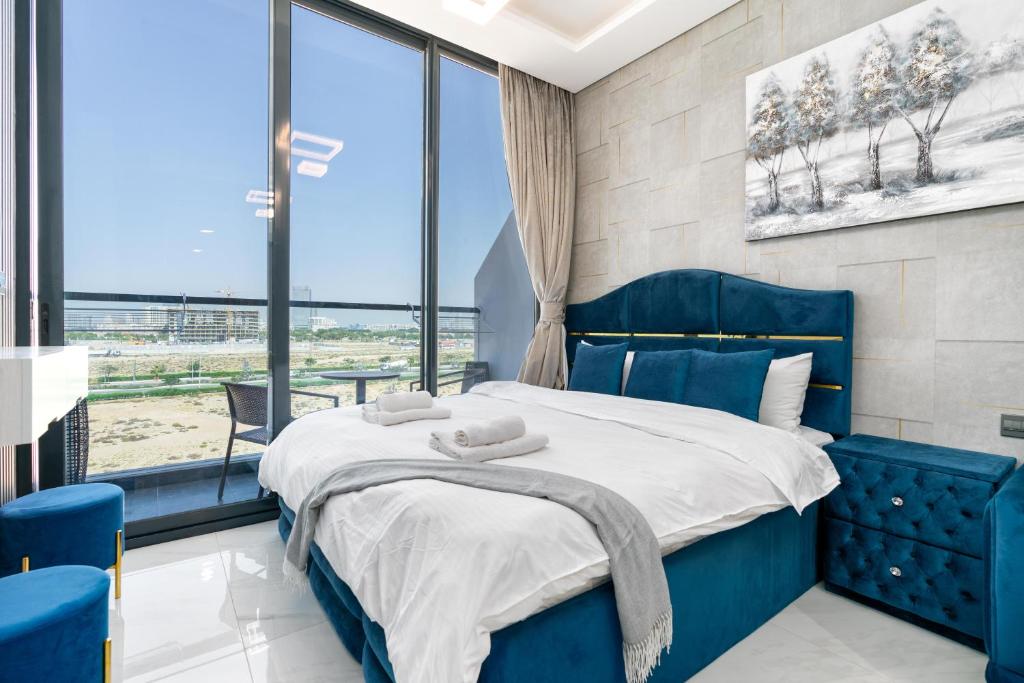 TAMM HOMES-SAMANA GOLF AVENUE