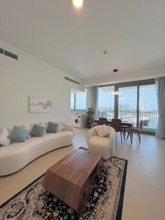 Farwell & Gervase - 2BR with Exclusive Sea & Marina Views in 5242 Marina
