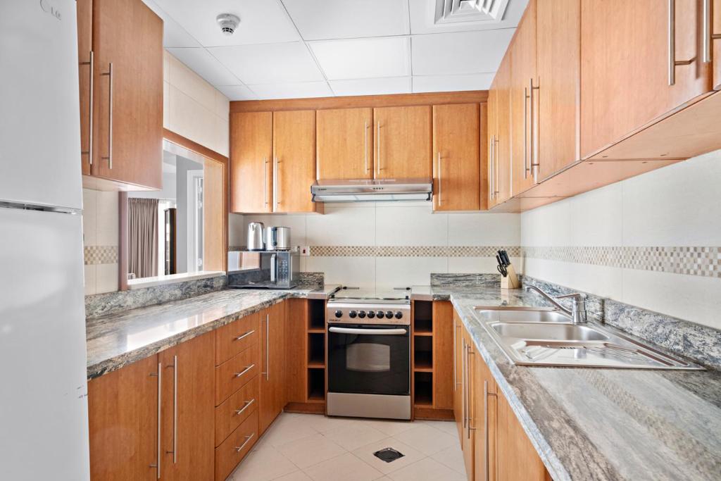 Spacious 2 BR in Family-friendly Community