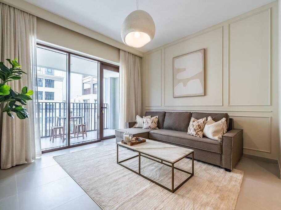 هتل سان ست کریک اوزیس: ۱ بی آر جم لاکچری بیچ آپارتمان - Sunset Creek Oasis: 1BR Gem Luxury Beach Apartment