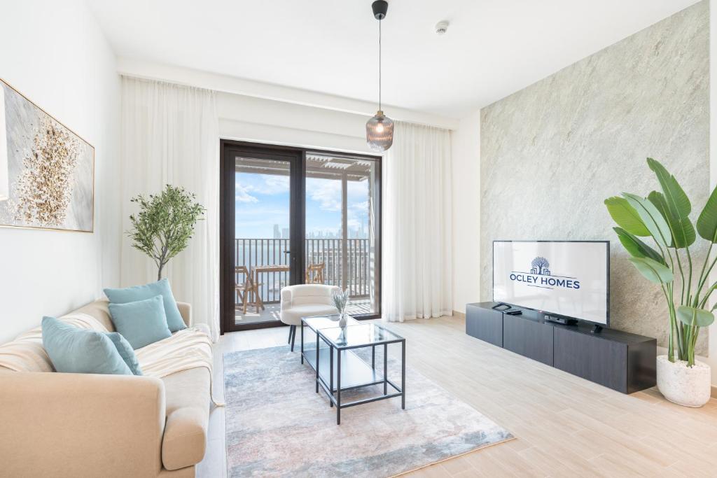 هتل لاکچری هوم ویت کانال ویوز اورلوکینگ داونتاون - Luxury Home with Canal Views Overlooking Downtown