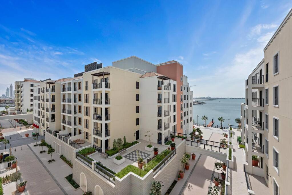 هتل سرین ۲بی آر بای د بیچ - لا مر - Serene 2BR by The Beach - La Mer