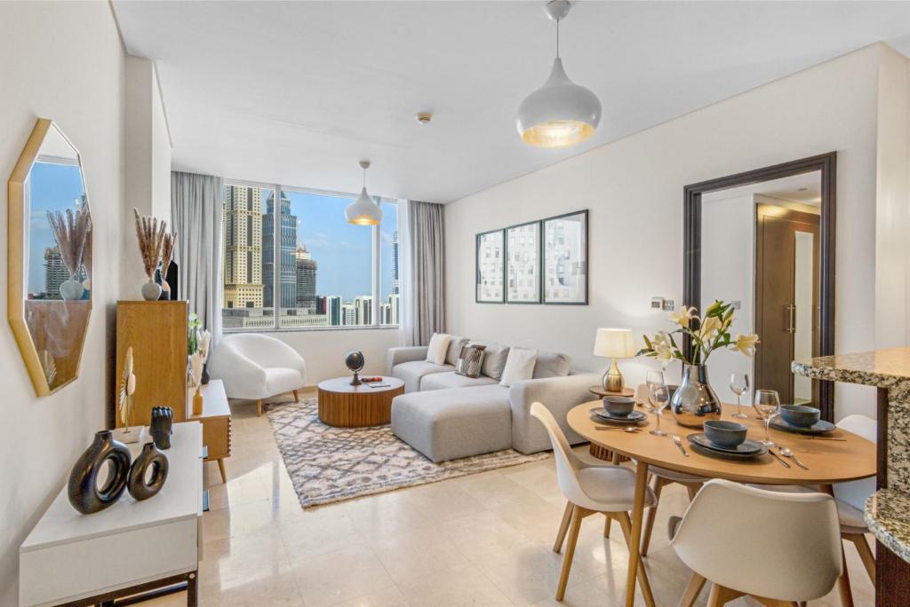 هتل دی آی اف سی 1 بی آر ات اسکی گاردنز تاور - DIFC 1BR at SkyGardens Tower
