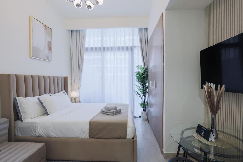 هتل استایلش استودیو این آزی زی ریویرا - Stylish Studio in Azizi Riviera
