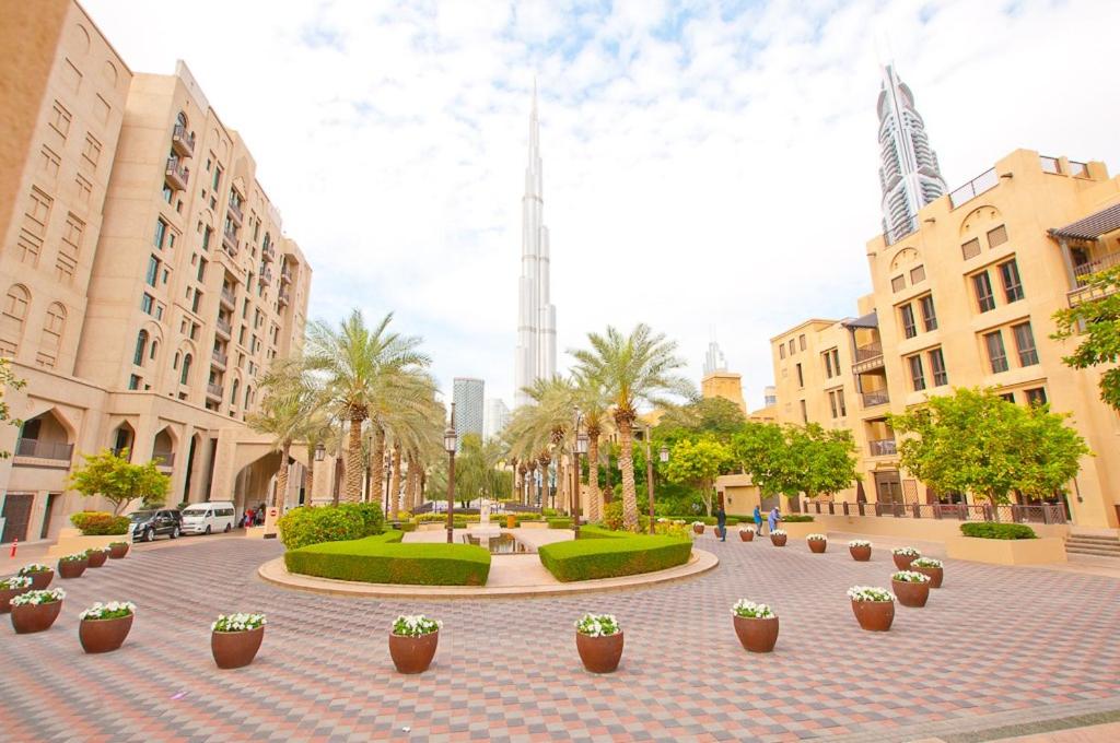 هتل واک تو دیباي مال یانسیون 7 - Walk to Dubai Mall Yansoon 7