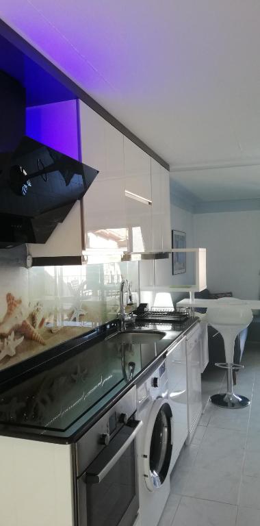 Seaview holiday home