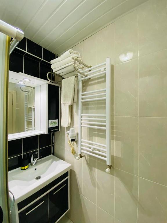 بلا سوئیت آپارت هتل Bella Suit Apart Hotel