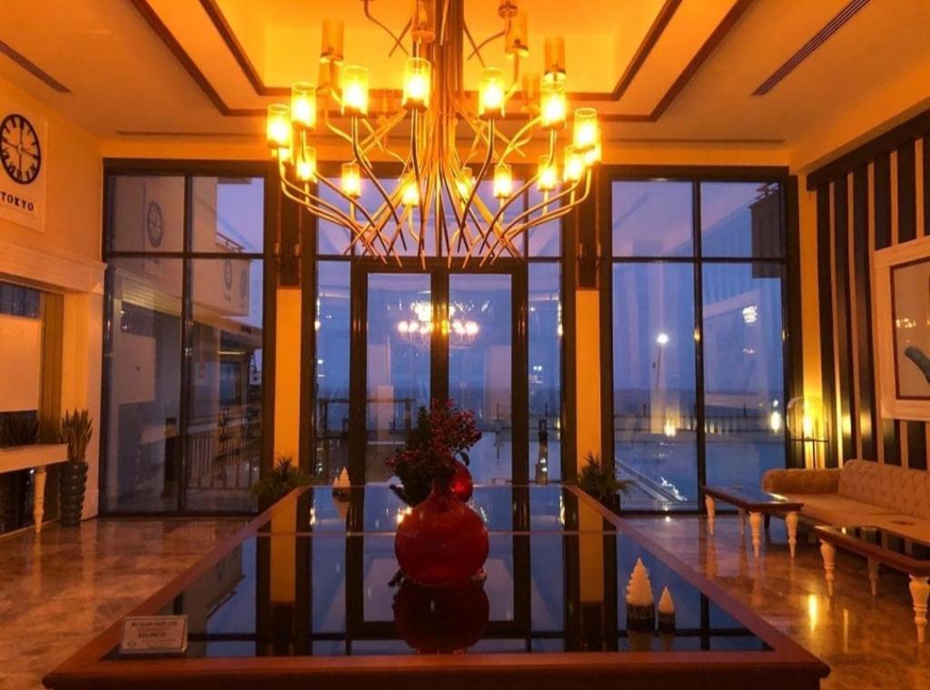 بلو پییر هتل Blue Pier Hotel