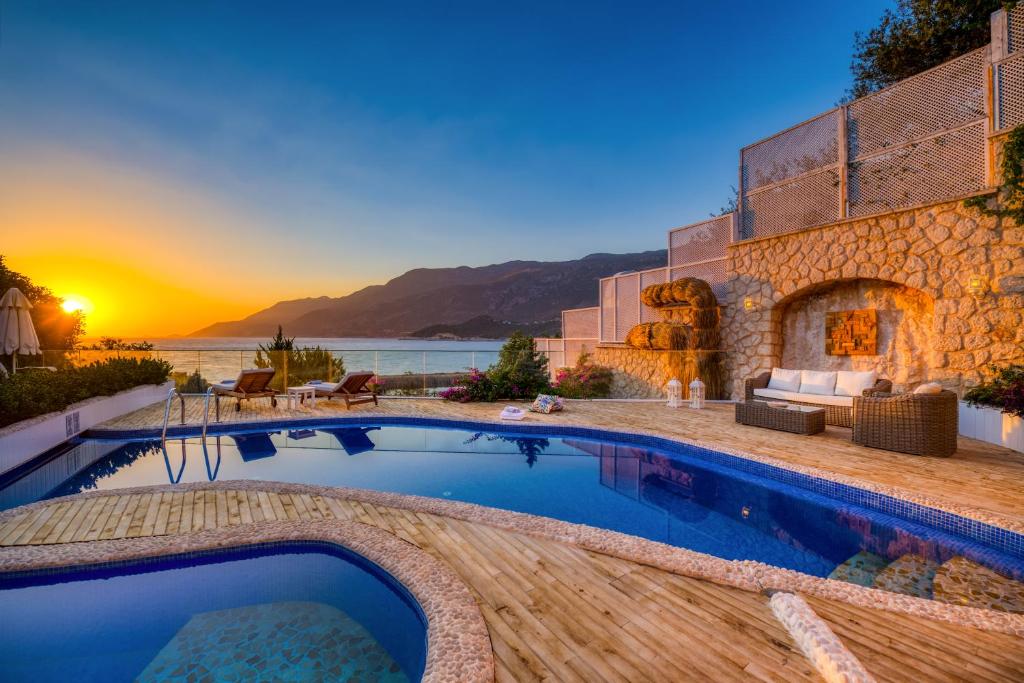 هتل Peninsula Gardens Hotel (Hotel), Kaş (Turkey) Deals