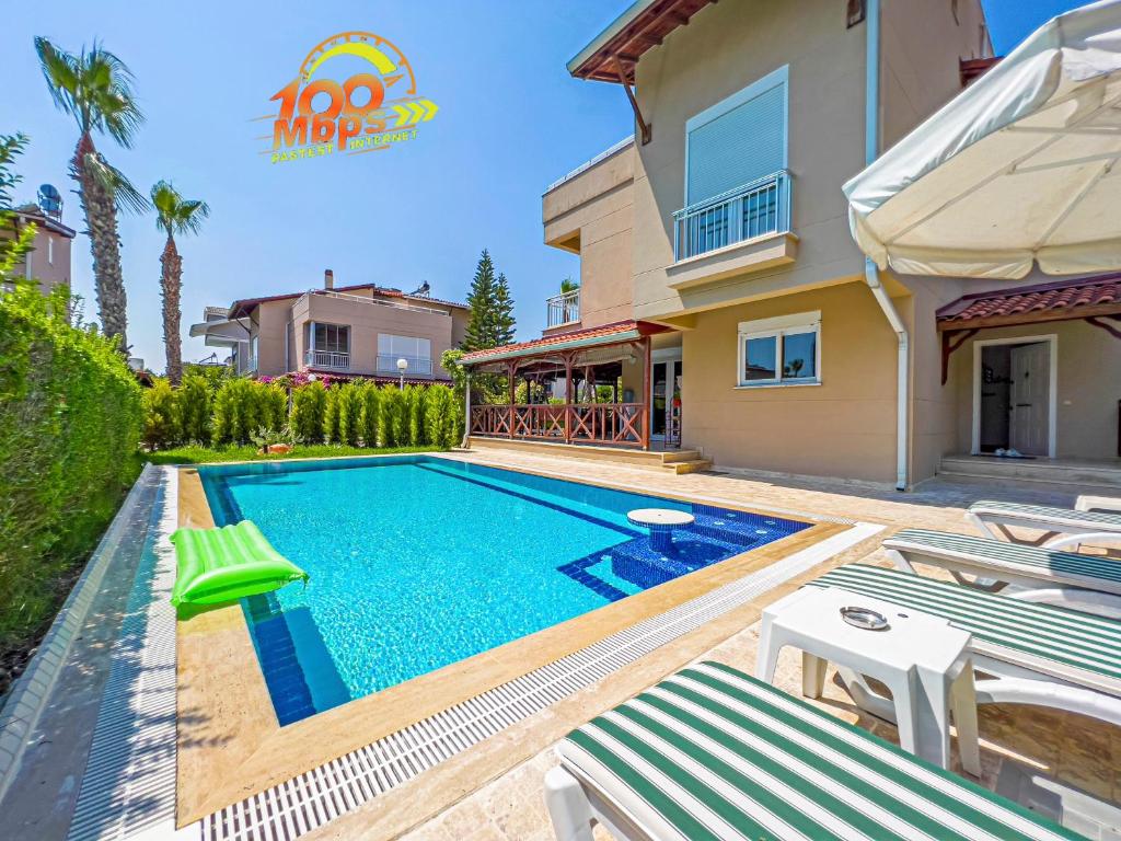 هتل پارادایس تاون ویلا کمیلا 100 ام بی پی اس فری وای فای Paradise Town Villa Camilla 100 MBPS free wifi